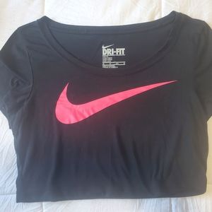 Nike Crop Top